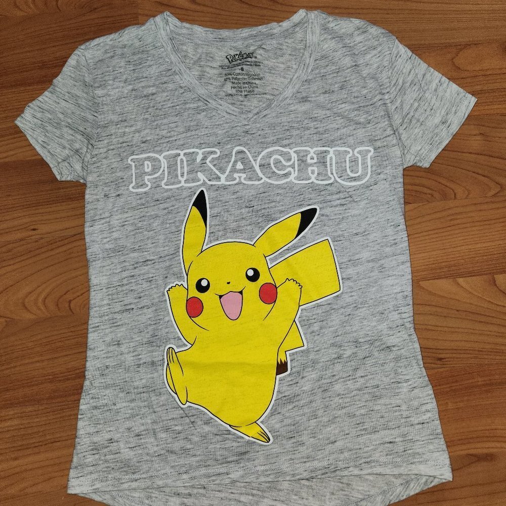 Pokémon Women’s Grey Pikachu Shirt || Small EUC - Picture 3 of 9